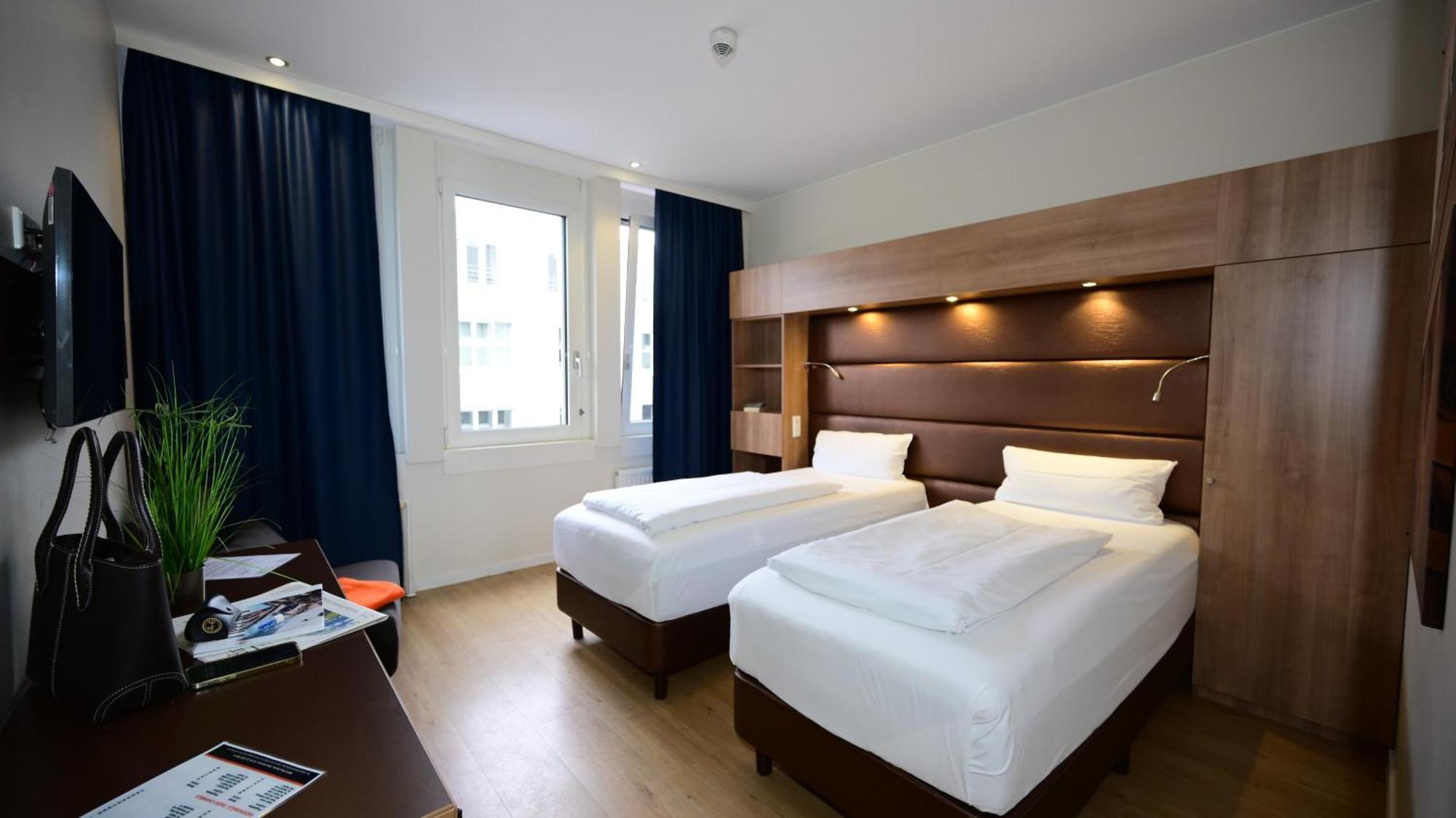 Motel Plus Берлин Екстериор снимка
